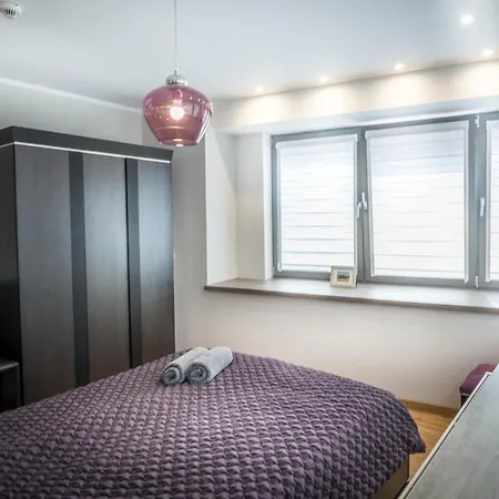 Old Town Tartaczna 2 Apartment *